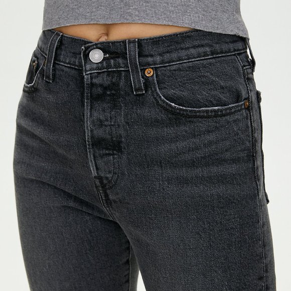Levis Premium Womens Wedgie Straight Crop Denim Jeans Black Gray High Rise NWT - Picture 8 of 14